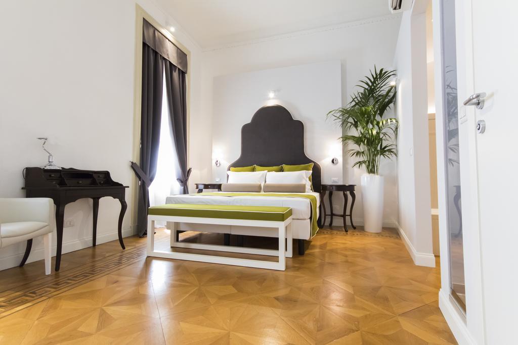 Residenza Degli Artisti Hotel Trieste Luaran gambar