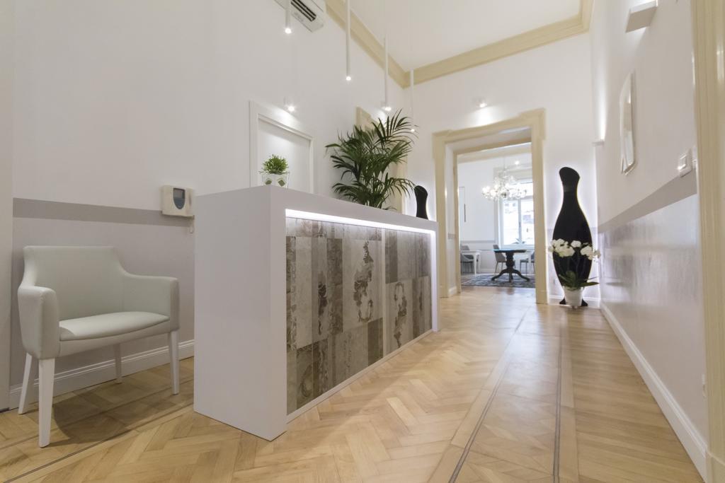 Residenza Degli Artisti Hotel Trieste Luaran gambar